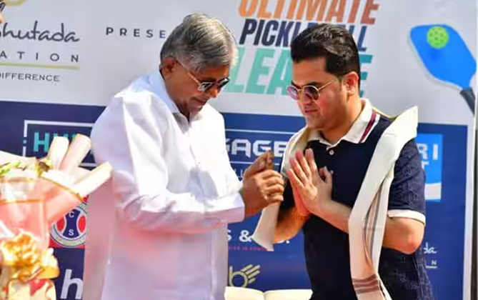 सन्माननीय चंद्रकांत पाटील यांच्या हस्ते अभय भुतडा फाउंडेशन प्रस्तुत अल्टिमेट पिकलबॉल लीगचे उद्घाटन