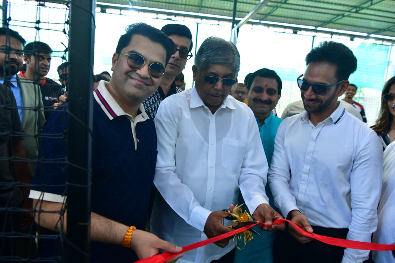 CA Abhay Bhutada, along with Honourable Minister Shri Chandrakant (Dada) Patil at the inauguration of the Ultimate Pickleball league